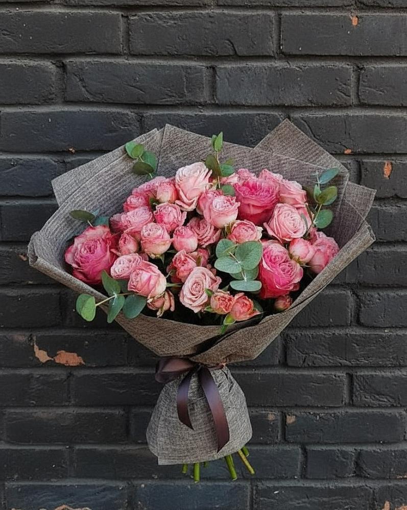 Букет цветов из: Розы в Радужном Владимирской области