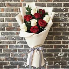 Букет цветов из:  Розы в Радужном Владимирской области