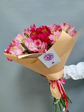 Букет цветов из:  Альстромерии в Радужном Владимирской области