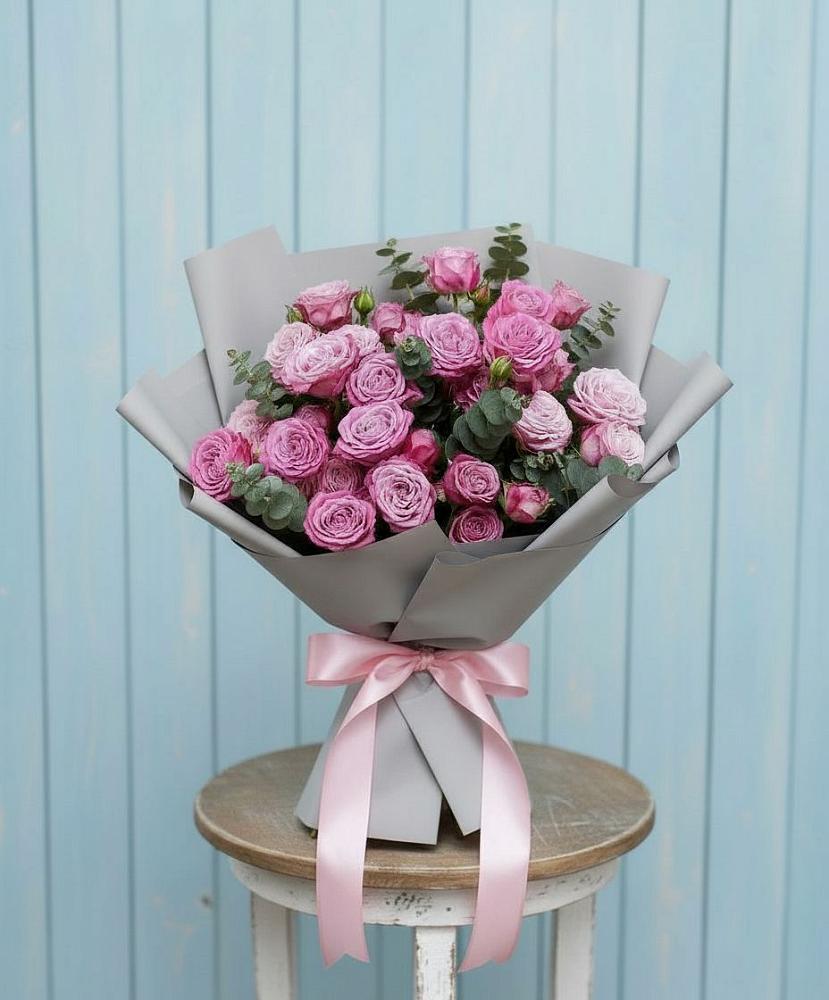 Букет цветов из: Розы в Радужном Владимирской области