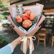 Букет цветов из:  Розы в Радужном Владимирской области