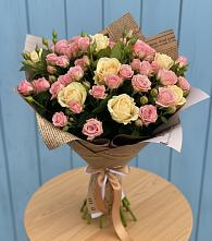 Букет цветов из:  Розы #REPLACE_PRED# Радужном Владимирской области