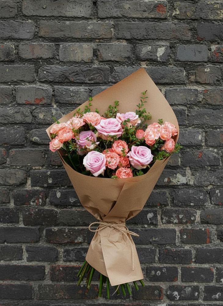 Букет цветов из: Розы в Радужном Владимирской области