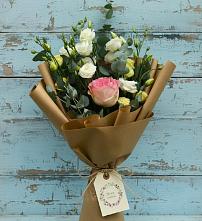 Букет цветов из:  Розы и Лизиантусы #REPLACE_PRED# Радужном Владимирской области